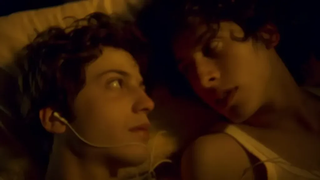 Best Argentine Gay Movies & Short Films: Queer Cinema from Argentina 13 Amor Crudo - cortometraje 3-30 screenshot